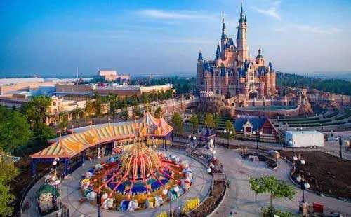 家长起诉上海迪士尼:只有上海按身高算,有歧视_大武汉