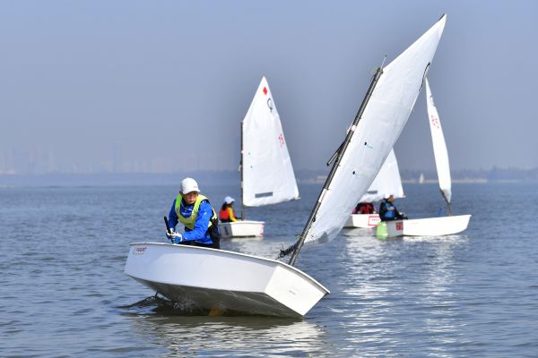 yzy2021120448.jpg