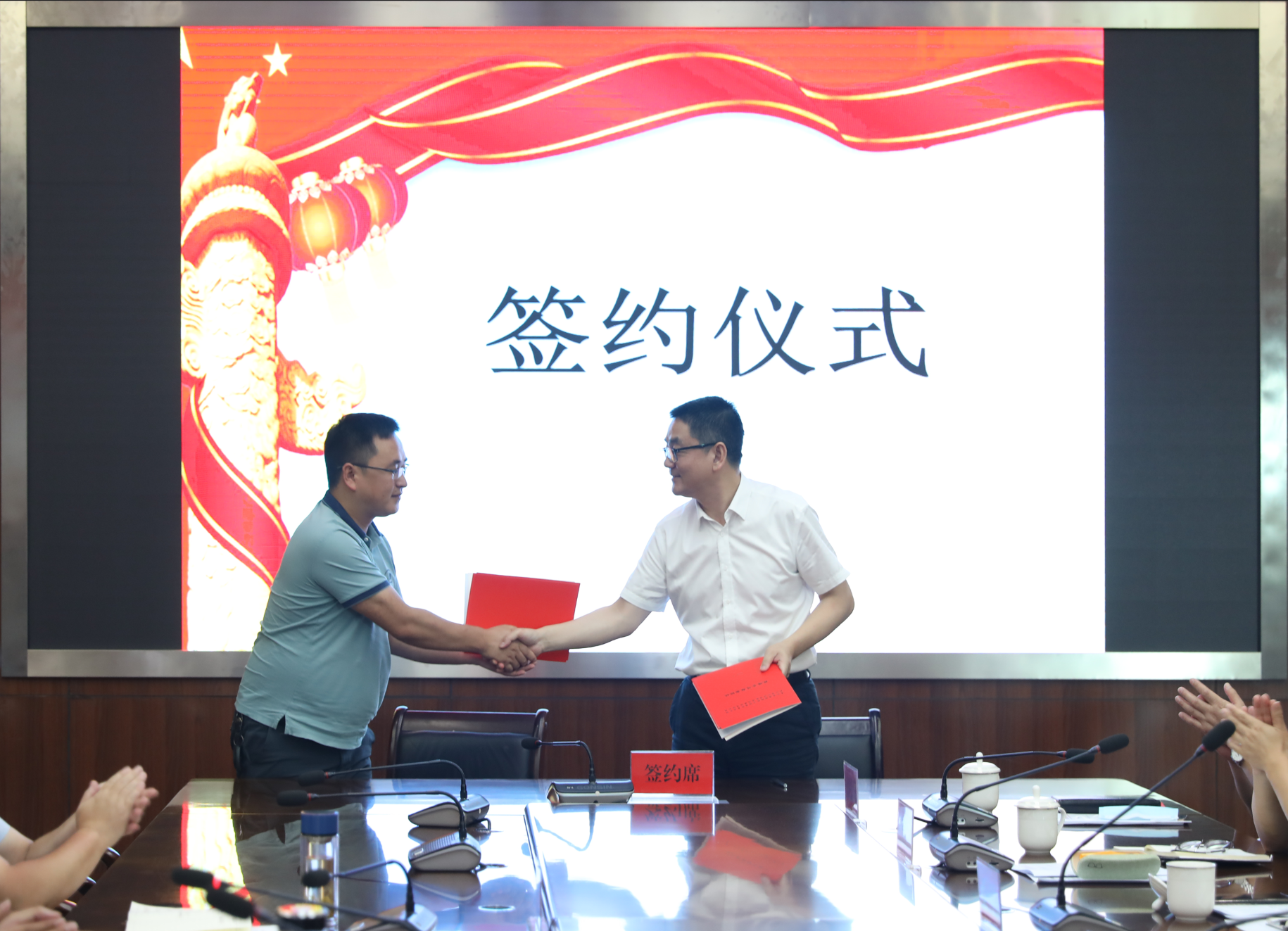 携手共进 绘就区域发展新画卷——汉阳区来凤县区域协作联席会议召开