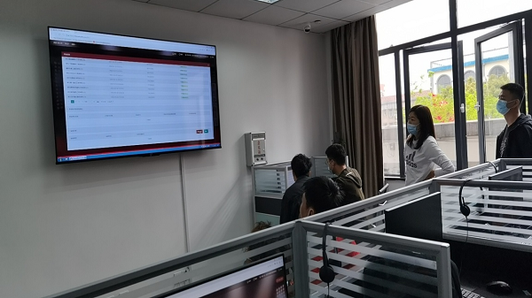 上午9时,该项目正式在区公共资源交易服务大厅4号电子开标室准时开标.