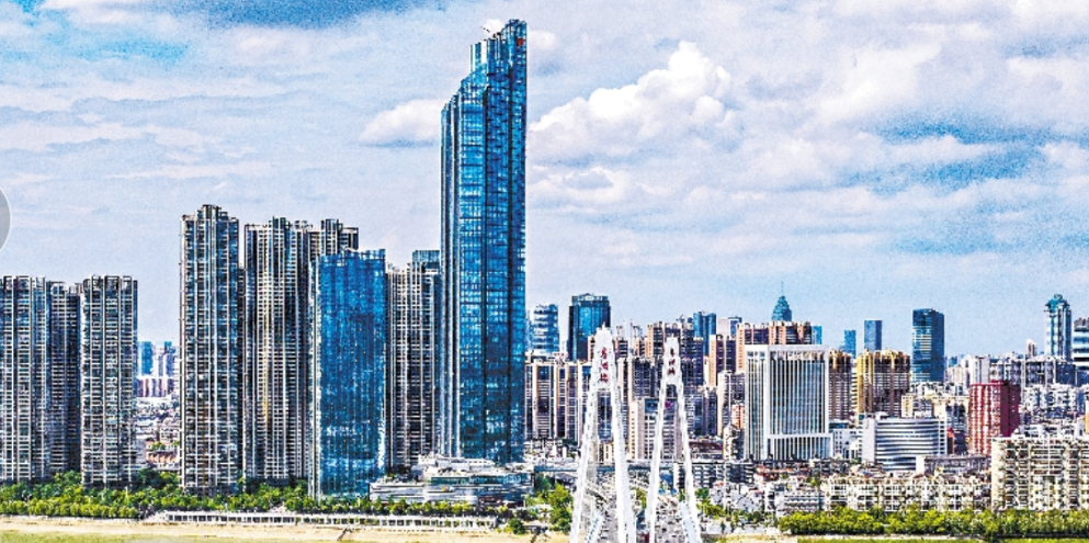 为建设现代化大武汉作出硚口贡献助力打造五个中心全面开启新征程