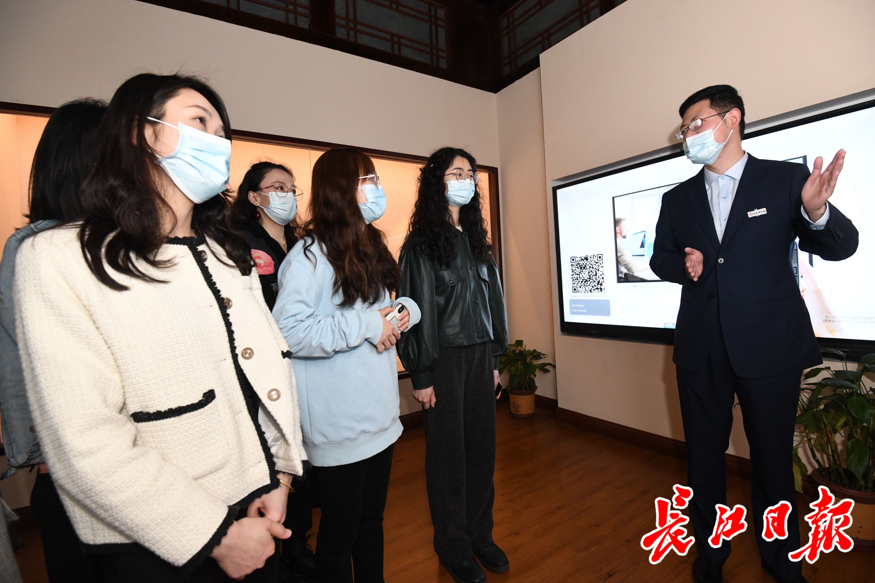 礼仪仪态,情感处理都有讲究,武汉全市博物馆讲解员培训班举行