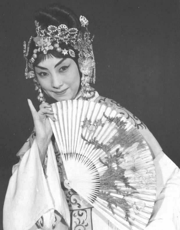 京剧表演艺术家家杜近芳逝世享年89岁