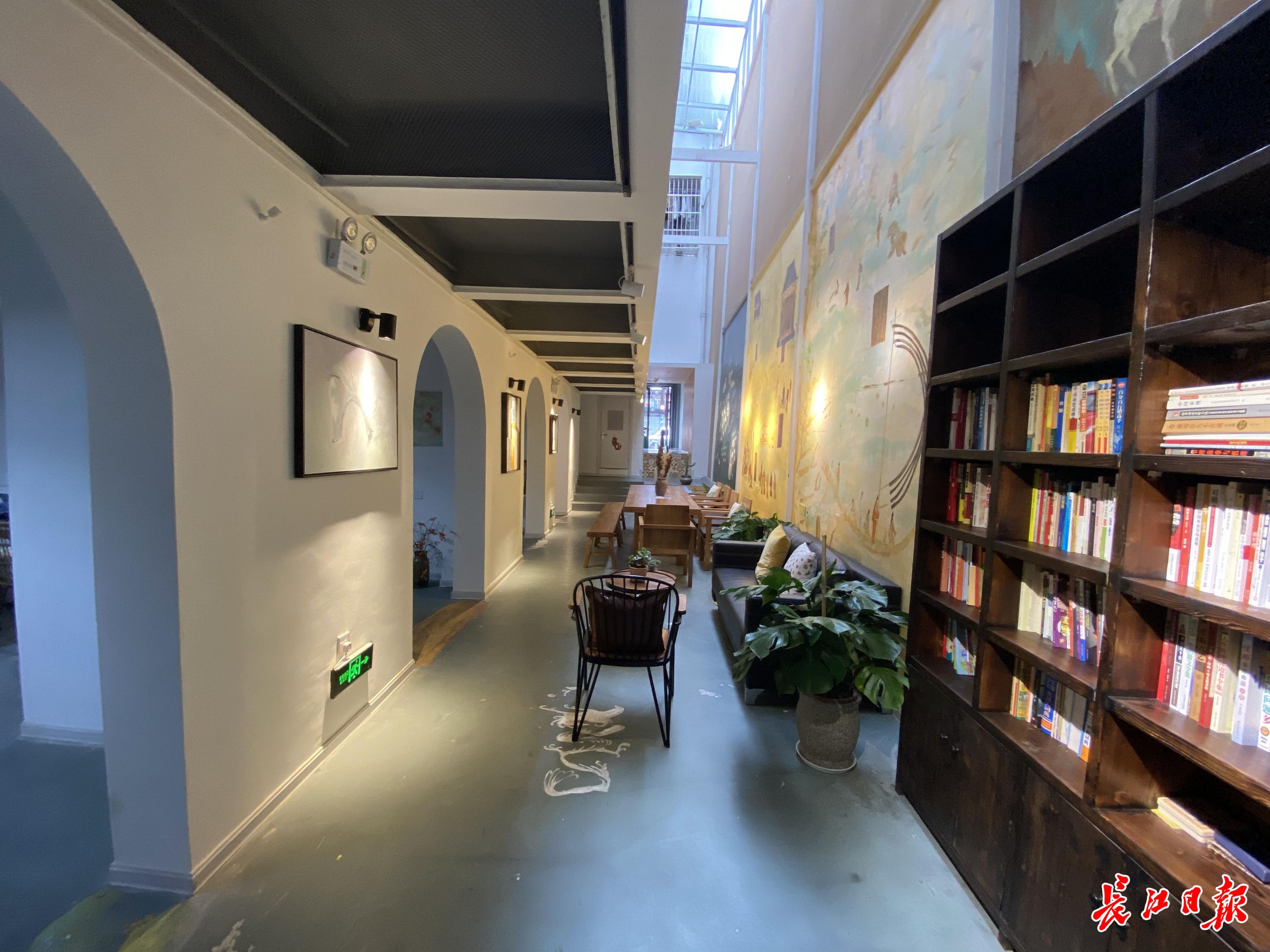 现代东方画廊：传统与创新的碰撞
