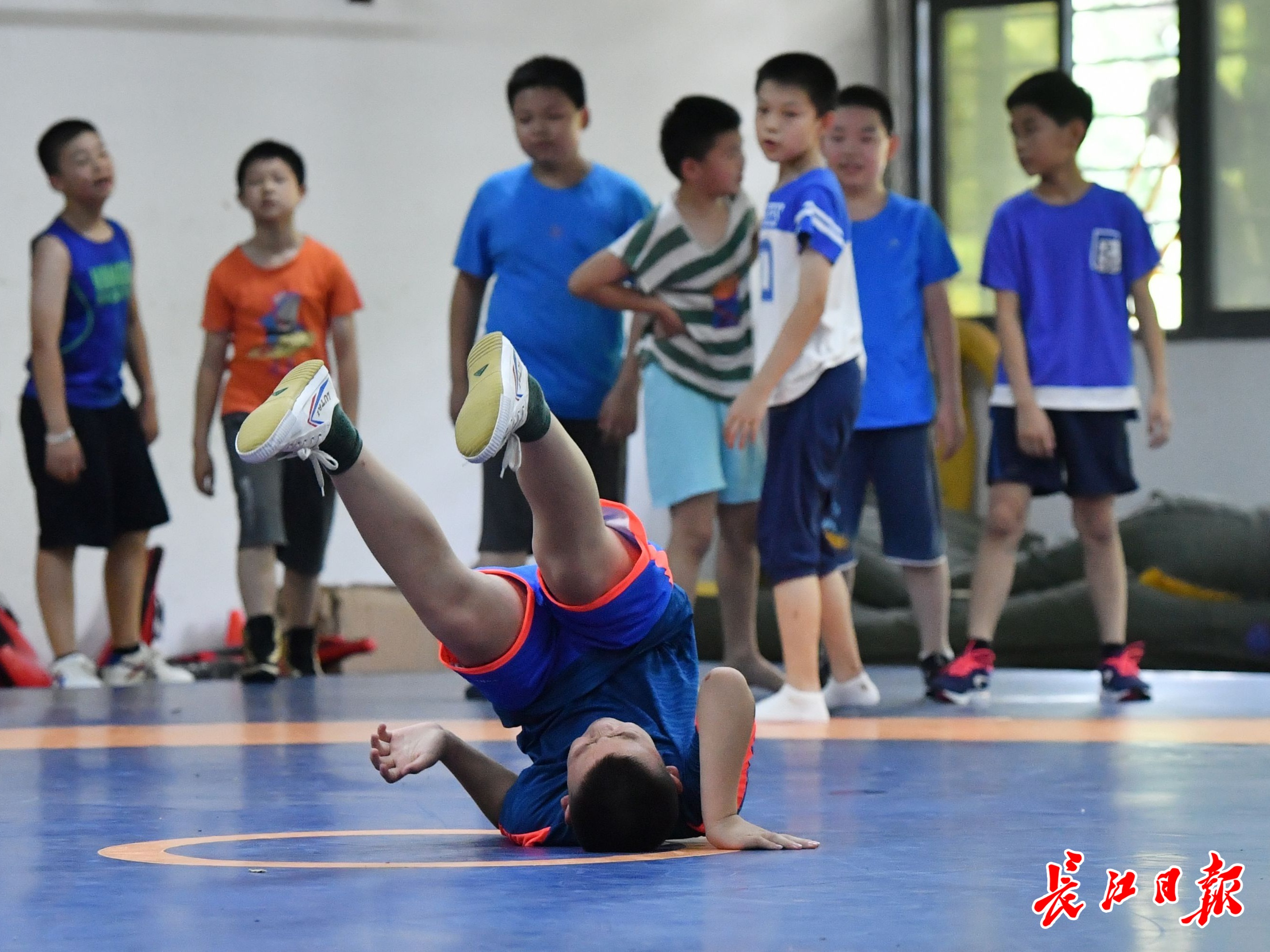 中国摔跤训练花絮图片