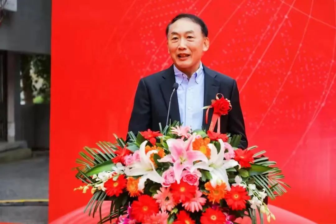 校友捐赠额年突破15亿武大全国排名第三